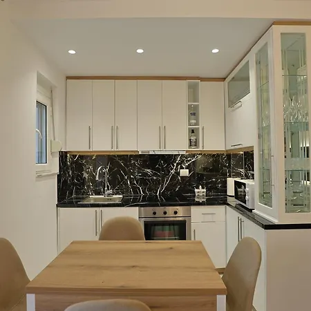 Mato Luxury 3 *