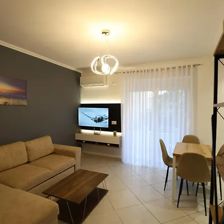 شقة Mato Luxury 3 ساراندا