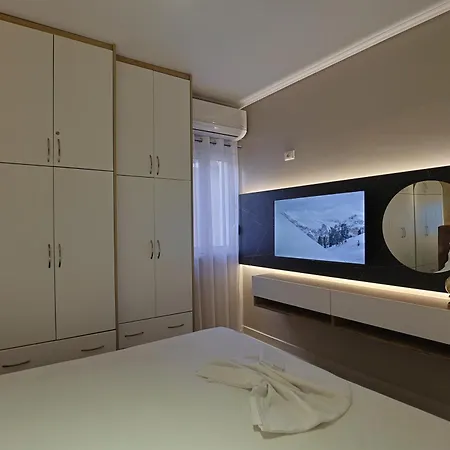 Mato Luxury 3 * ساراندا
