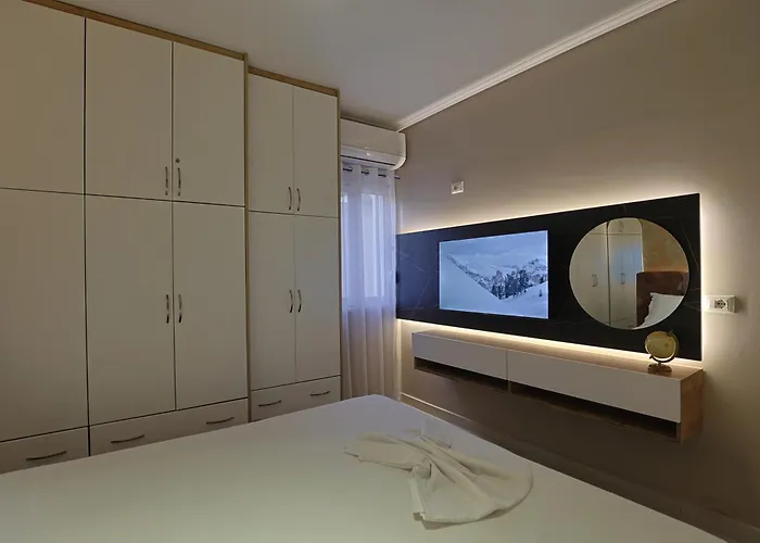 Mato Luxury 3 * Saranda